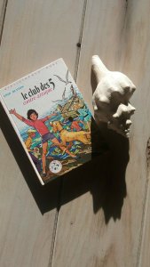 le club des 5 contre attaque1944647398..jpg