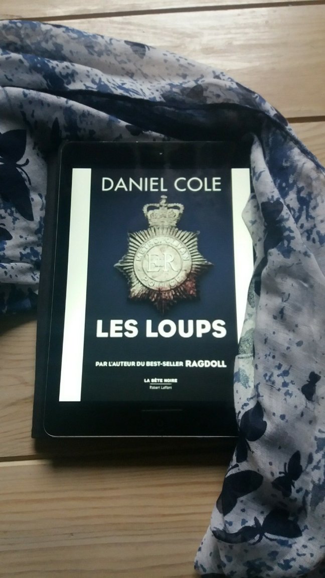 les loups1052423327..jpg