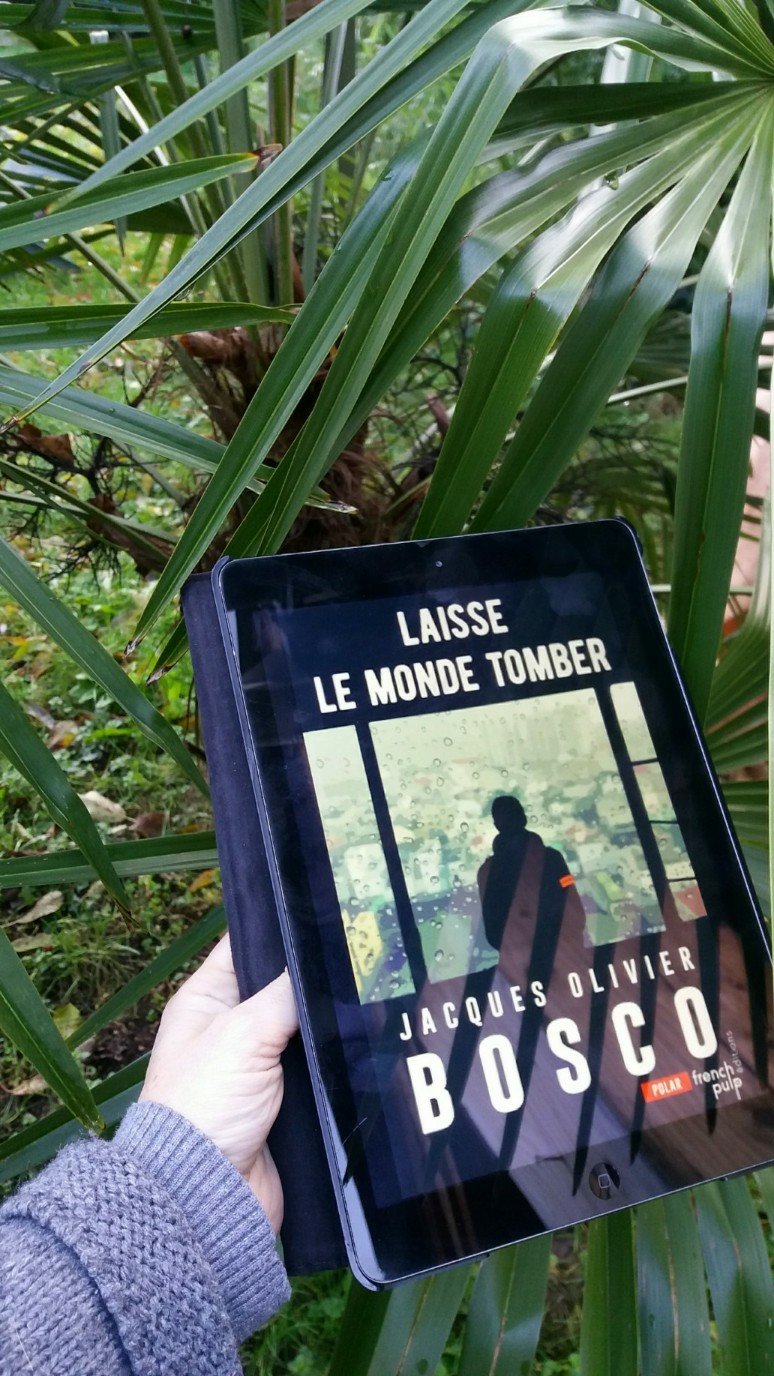 laisse le monde tomber1063118087..jpg